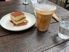 -VOYAGE COFFEE 咖啡烘焙工坊店(798艺术区店)