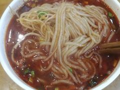 帽结子肥肠粉-白家高记肥肠粉(总店)