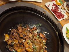 -咱屯子铁锅炖直营店(保利店)