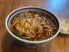 -云阿蛮云南生烫牛肉米线(奉贤路店)