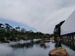 -罗红摄影艺术馆