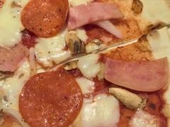 -JINNS锦时 steak&pizza(浸信会礼拜堂旧址店)