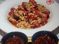 -肥肥虾庄·金牌油焖大虾(杨园滨江时代walk店)