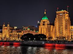 -黄浦江游览十六铺3号码头网红自助餐