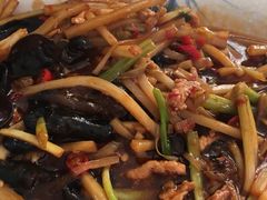 -阿木怪味牛骨头
