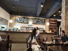-藏书馆咖啡LibraryCoffee·Bistro(牡丹园店)