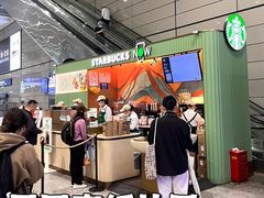 -星巴克(上海虹桥站2A检票口)