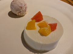 -Carbon莫卡哆·意大利复古集市餐厅(杭州大厦店)