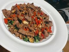 -黄泥岗·地道湖北菜(奥特莱斯店)