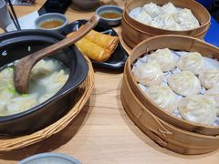 -馋三尺蟹粉小笼(人民广场店)