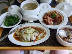 -臻康乃馨月子中心(集美店)