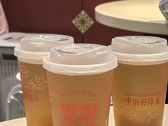茅根马蹄竹蔗水-香港池仔记肠粉王(博多新记襄阳南路店)