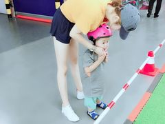 -迪卡侬(燕山店)