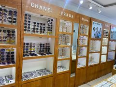-沪睛眼镜蔡司官方授权店(金桥佳林路店)