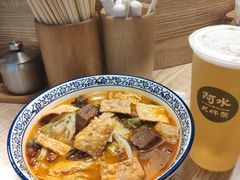 -亚皆老街南宁老友粉·米粉(印象城店)
