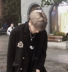 -川和潮人