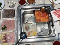 -海底捞火锅(九久奥特莱斯店)