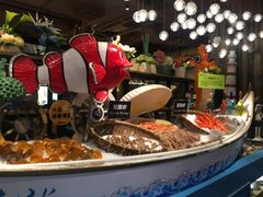 -领鲜活海鲜榴莲自助火锅(东门店)