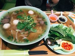 -越弥越南传统美食馆