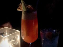 -TZ House音乐现场(来福士中心店)