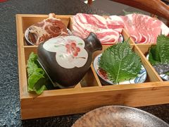 -喵小乙碳火烤肉(大坪协信星光天地店)