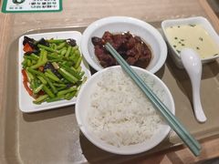 -老乡鸡(融科天地店)