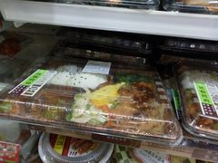 铁板烤鸡饭-罗森便利店(鱼市街店)