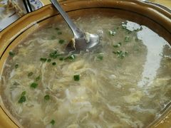 -鑫悦楼煎蟹·16年海鲜大排档