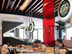 大堂-必胜客(上海新南方商城PH店)