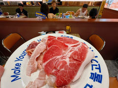 -阿亲家·韩式无限烤肉(花果园店)