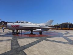 -泰达航母主题公园