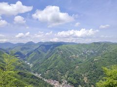 -藏龙百瀑风景区