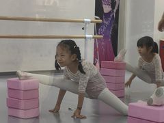 -鑫嘉汇购物中心