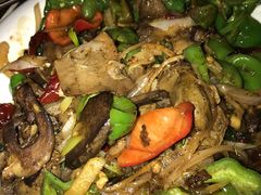 -萨宁音登锡伯风味餐厅(一楼店)