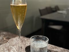 -LESCEDARS Brasserie Bistro香柏树