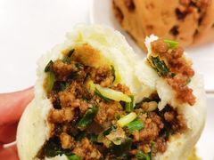 七品酱肉包-李与白包子铺(桐梓林店)