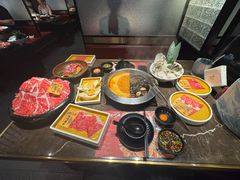 -一绪に和牛寿喜烧(罗湖益田假日店)
