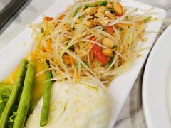 -光海鲜鱼翅餐厅(叻差拉披色路店)
