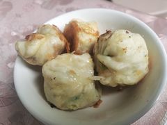 -依云煎包店