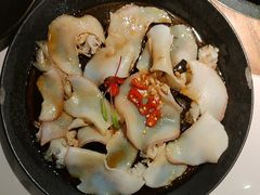 海螺片炝拌高山绣丸子菌-芸山季·云南野生菌火锅(南翔印象城MEGA店)