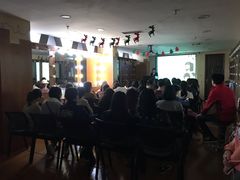 -金夫人化妆摄影职业培训学校