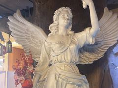 -暴风岛沉浸式体验馆(百联世纪店)