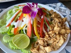 鸡肉蔬菜沙拉-Jungle Kitchen