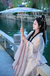 -梦回汉唐汉服旗袍体验馆(拙政园店)