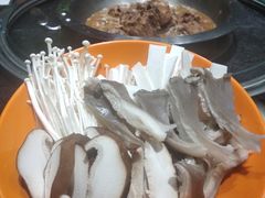 -城南老友羊蝎子火锅(花乡奥莱店)