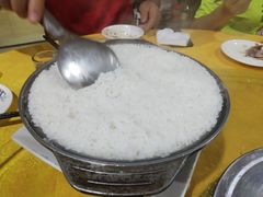 -红旗山庄(圭峰山店)