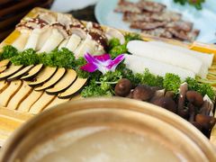 -慢丽江·云南野生菌土鸡锅(西山店)