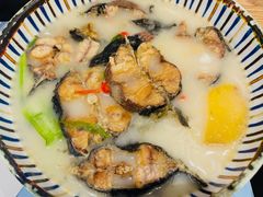 -鲜越鲜鱼粉(财富购物中心店)