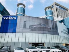-杭州中沃沃尔沃4S店(滨江区店)