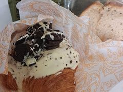 奥利奥羊角-OUR Bakery(SKP-S店)